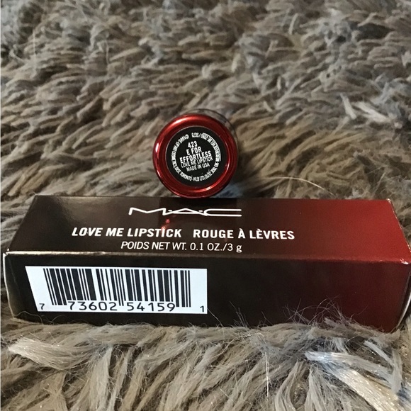 MAC Love Me Lipstick in #423 E for Effortless NIB - Picture 3 of 6